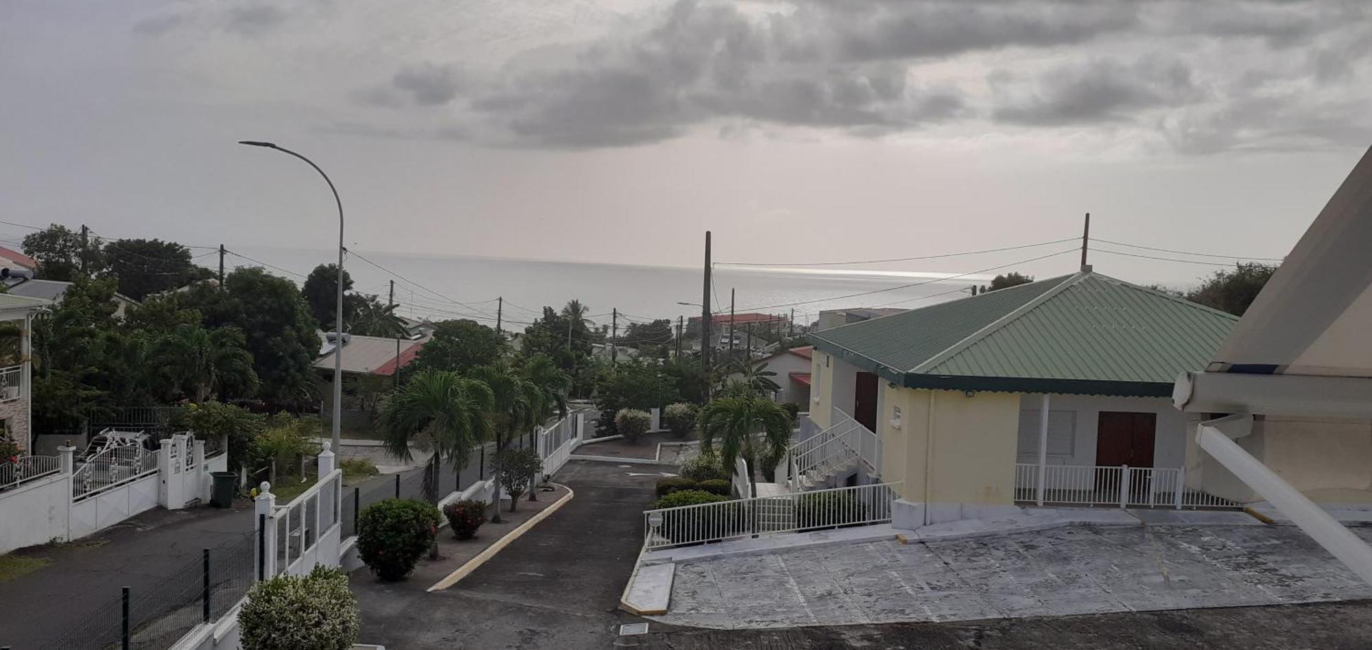Le P'Tit Nid Cocodydy Apartamento Baillif Exterior foto